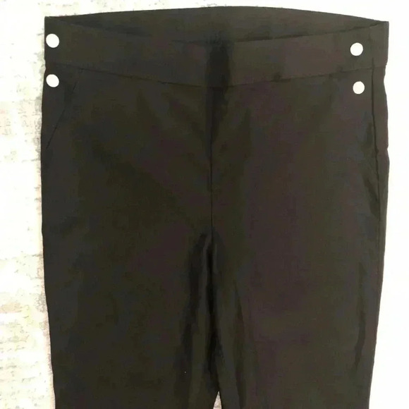 Rafaella Womens 14 Comfort Black Capris Silver Buttons on Sides Viscose Blend - Picture 3 of 4